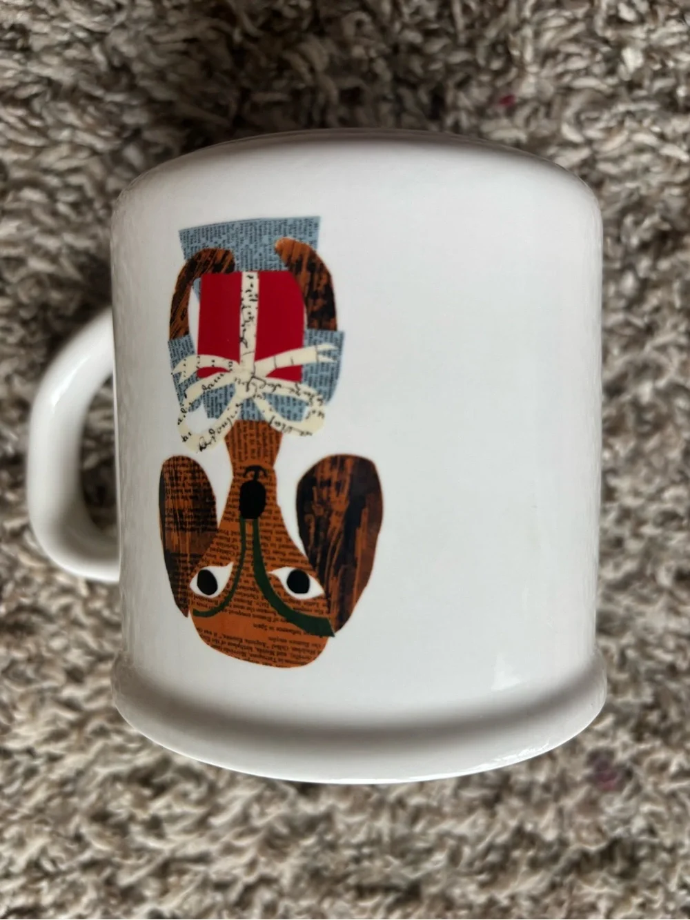 Pottery Barn Cream Mug with Brown Dog and Red Gift Accent Dutchhounds   Mint